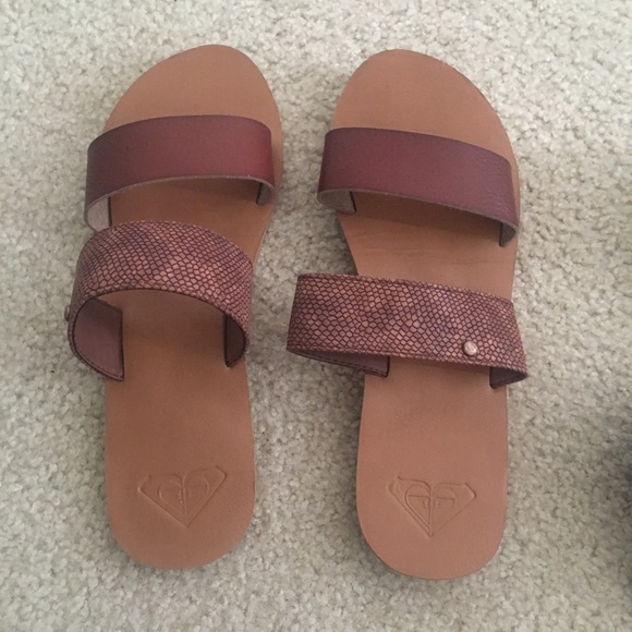 Roxy Sandals - Picture 1 of 1